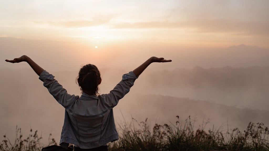 https://www.freepik.com/free-photo/portrait-girl-pulls-her-hands-sun-volcano-batur-bali-indonesia_10506949.htm#fromView=search&page=1&position=0&uuid=a57f9f30-11c1-4e4e-a0e8-50508a345cc1&query=being